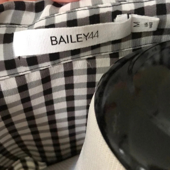 {Bailey 44} 100% Silk Blouse ❤️GORGEOUS❤️ - Picture 7 of 8
